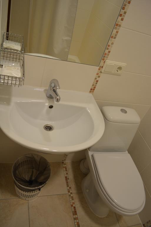 Viesu Nams Mezvidi Hotel Talsi Ruang foto